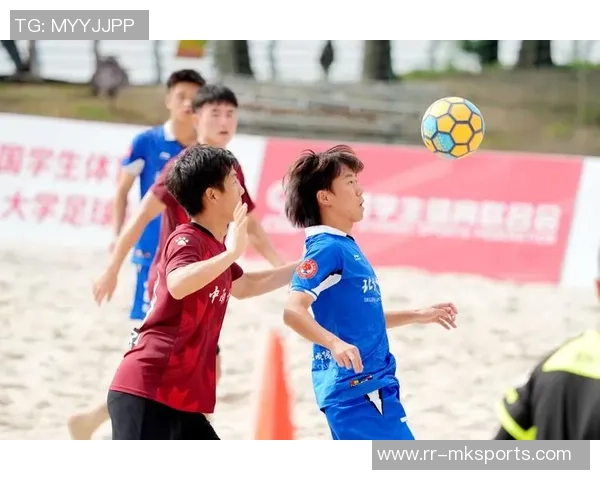 大学足球题库全面解析与备考指南助你轻松应对各类考试挑战 大学足球题库全面解析与备考指南助你轻松应对各类考试挑战