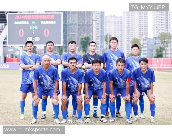 提升青少年足球技能的全面教学视频助你成为场上明星 提升青少年足球技能的全面教学视频助你成为场上明星